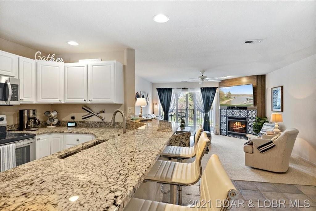 Family Fun Lakefront Condo at Parkview Bay Osage Beach Esterno foto